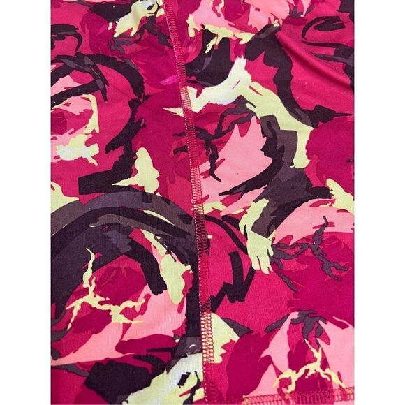 The North Face Women's Pink Tadasana Print Built-In Inner Tank Top Size Large - Picture 3 of 10